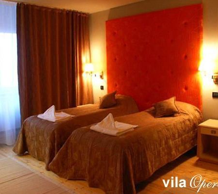 Opera Hotel Oradea Eksteriør billede