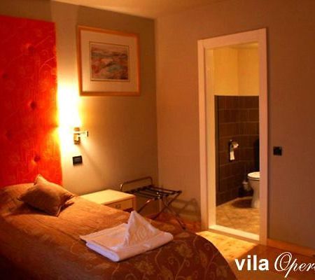 Opera Hotel Oradea Eksteriør billede